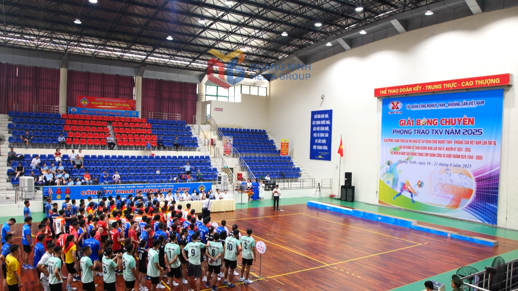  Quang cảnh Giải bóng chuyền phong trào TKV năm 2025