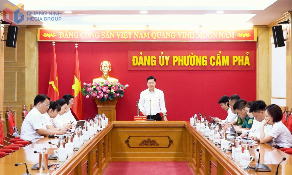 Ban Thường vụ Đảng ủy phường Cẩm Phả cho ý kiến về Chương trình công tác toàn khóa của Ban Chấp hành, BTV Đảng ủy phường khóa I, nhiệm kỳ 2025 - 2030.