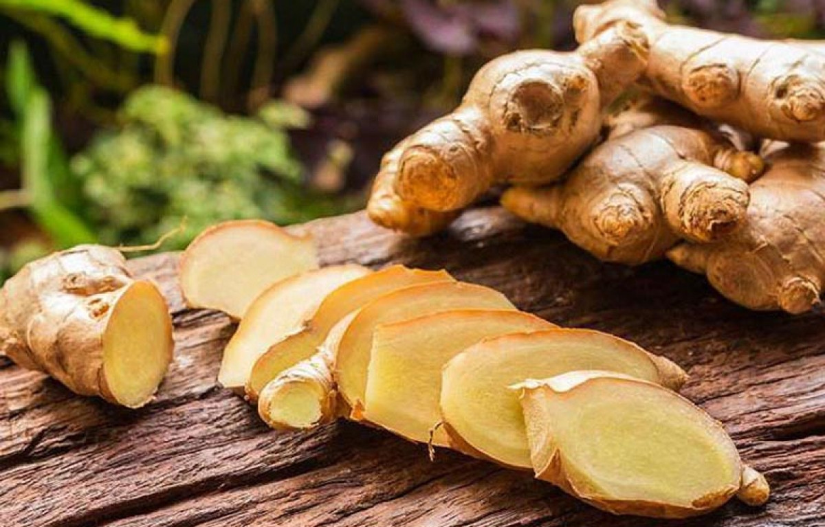 9 loại thảo mộc giúp hạ huyết áp và bảo vệ tim mạch- Ảnh 2. Công dụng tuyệt vời của những lát gừng tươi - Đài Phát thanh và Truyền hình Điện Biên