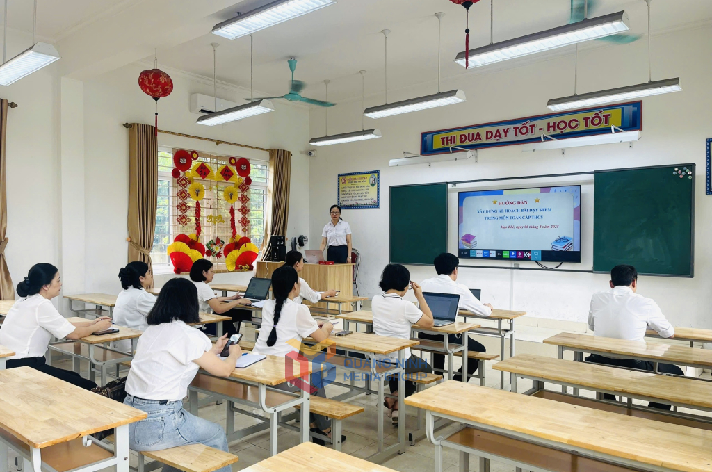 Công tác chỉ đạo CM chuẩn bị năm học mới