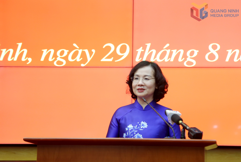 Đồng chí Bùi Thúy Phượng, phát biểu tại hội nghị.