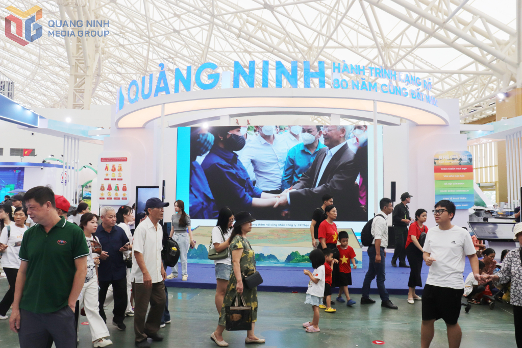 Khu trưng bày của tỉnh Quảng Ninh tại triển lãm.