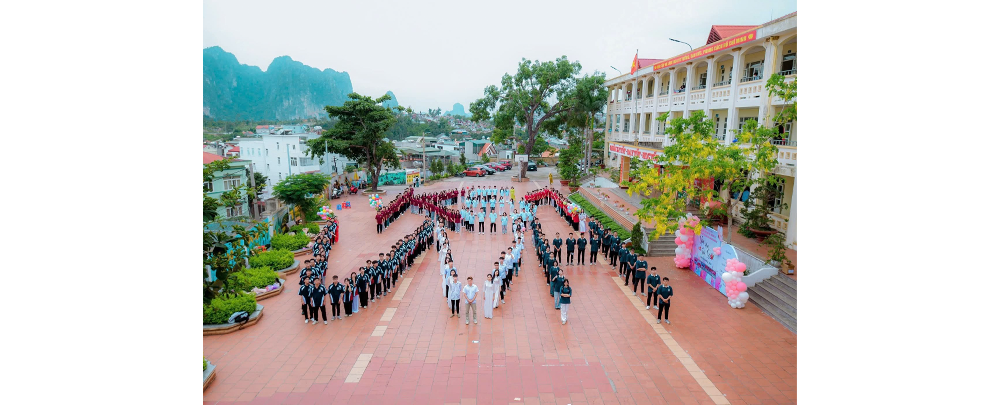 Ảnh với chú thích