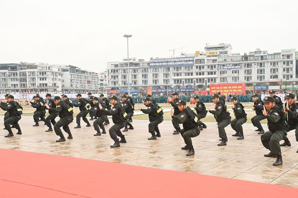 Ảnh với chú thích