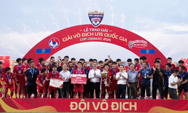 PVF bảo vệ thành công ngôi vô địch Giải bóng đá U15 quốc gia 2025
