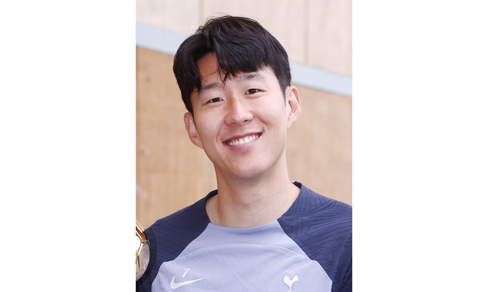 Tâm thư xúc động của Son Heung Min khi chia tay Tottenham