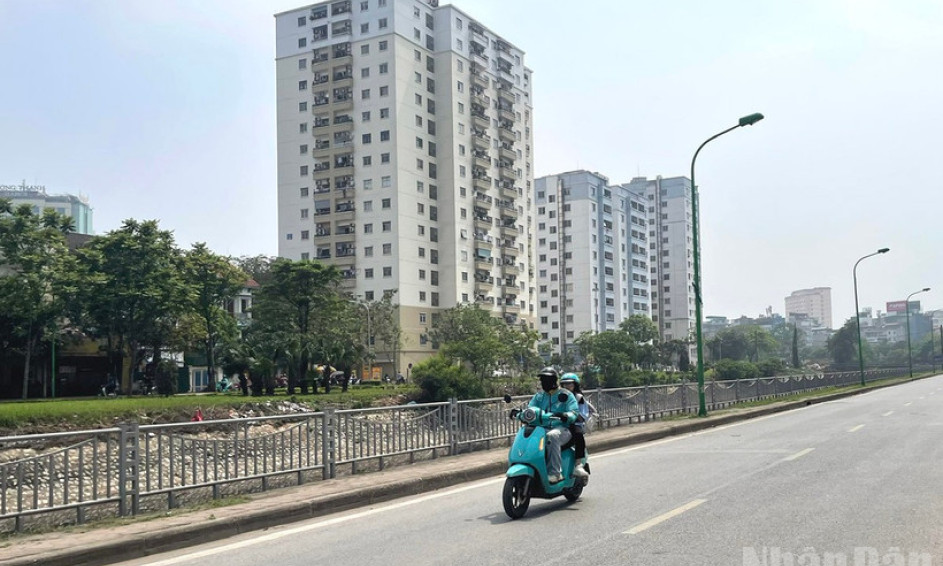 Thời tiết ngày 3/8: Bắc Bộ nhiều nơi nắng nóng gay gắt, Nam Bộ có mưa rào