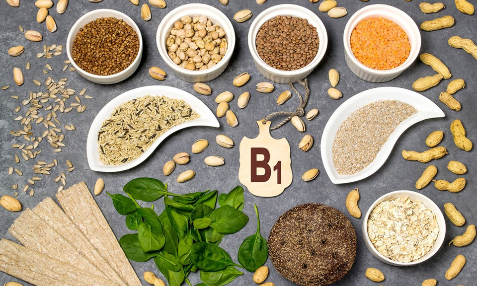 5 loại vitamin thiết yếu cho người trên 60 tuổi