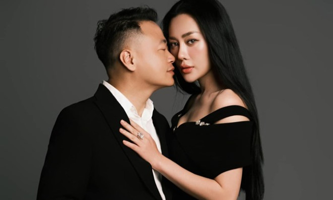 Phương Oanh: Anh Bình xem đi xem lại Quỳnh búp bê, là fan cứng của tôi