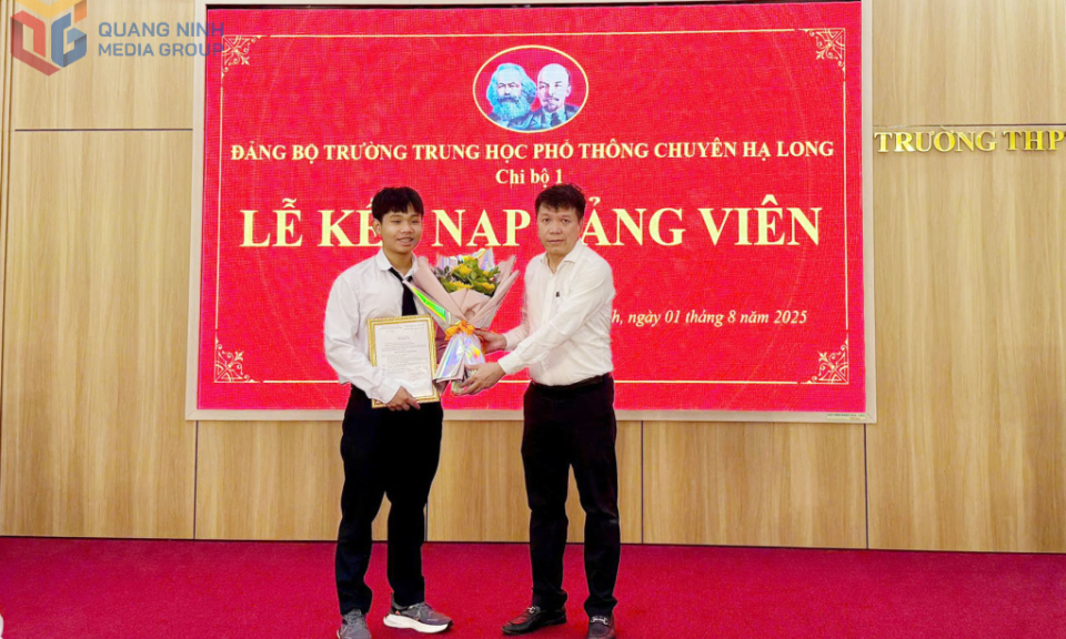 Chú trọng phát triển đảng viên sau sắp xếp đơn vị hành chính