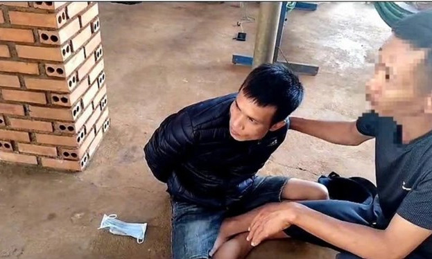 Bắt giữ đôi tình nhân trộm cắp 10 bao hồ tiêu