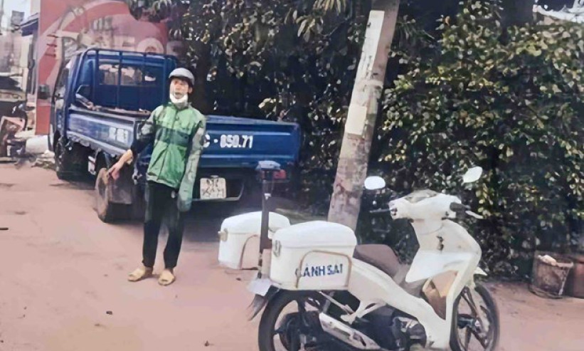 Triệu tập, lập hồ sơ xử lý người dùng gậy sắt đập phá ôtô vì mâu thuẫn giao thông ở TPHCM
