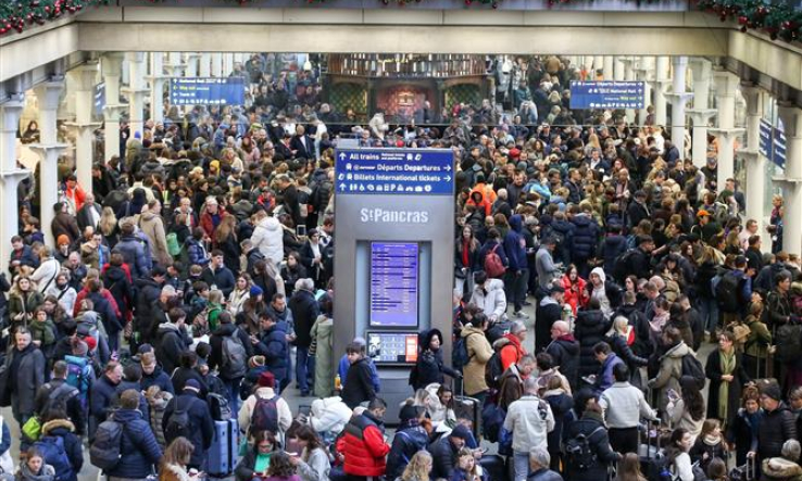 Sự cố đường sắt khiến hàng loạt chuyến Eurostar ở châu Âu bị hủy