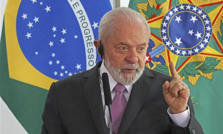 Tổng thống Brazil Lula da Silva tuyên bố tái tranh cử năm 2026