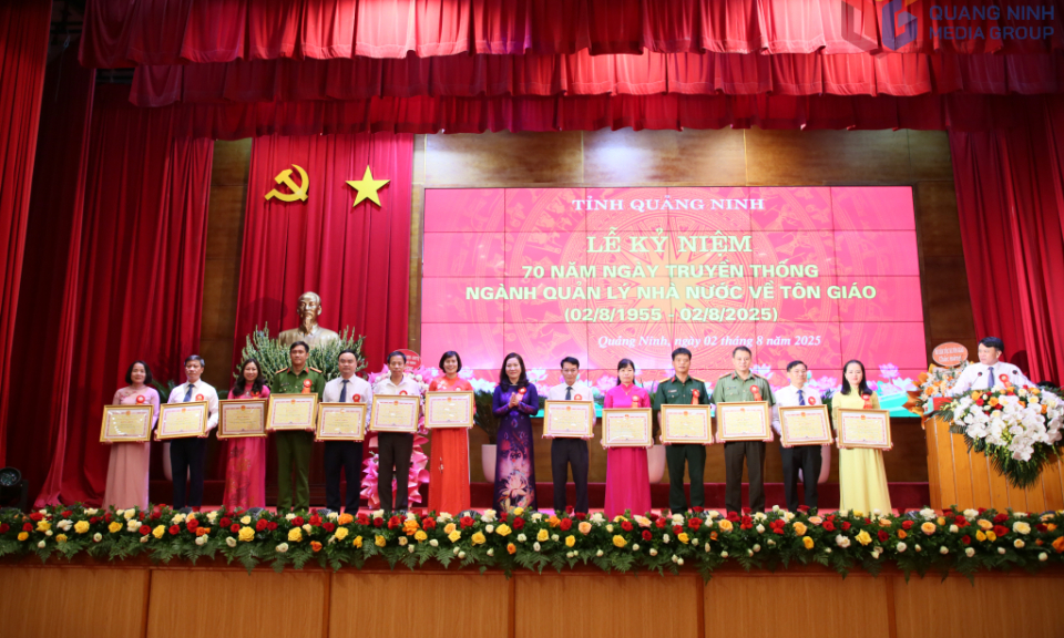 Quan tâm chăm lo công tác dân tộc, tôn giáo