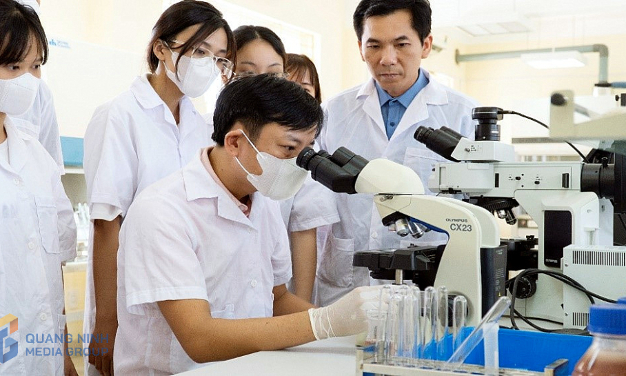 Khơi dậy sức mạnh sáng tạo từ nhân lực khoa học công nghệ