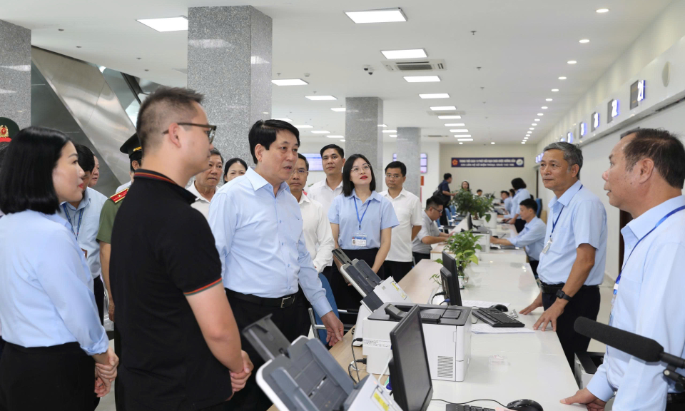 Chính quyền địa phương 2 cấp đã vào guồng 