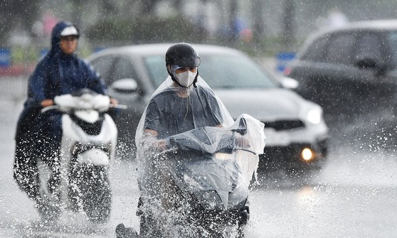 Miền Bắc duy trì mưa dông hết ngày hôm nay