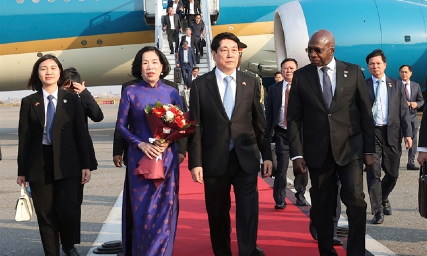 President Lương Cường begins state visit to Angola