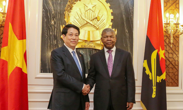 Chủ tịch nước Lương Cường hội đàm với Tổng thống Angola João Manuel Gonçalves Lourenço