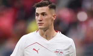 Man United ký hợp đồng trị giá 2.500 tỉ với tiền đạo Benjamin Sesko