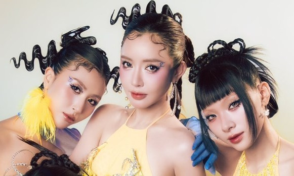 Giám đốc âm nhạc Chị đẹp đạp gió hỗ trợ đội Bích Phương ở Em xinh say hi