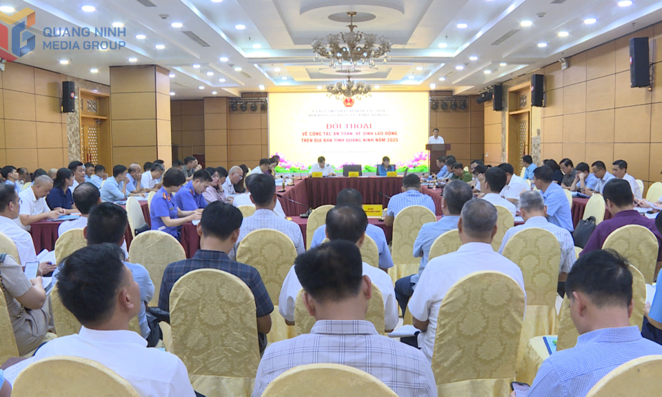 Đối thoại về công tác an toàn, vệ sinh lao động năm 2025