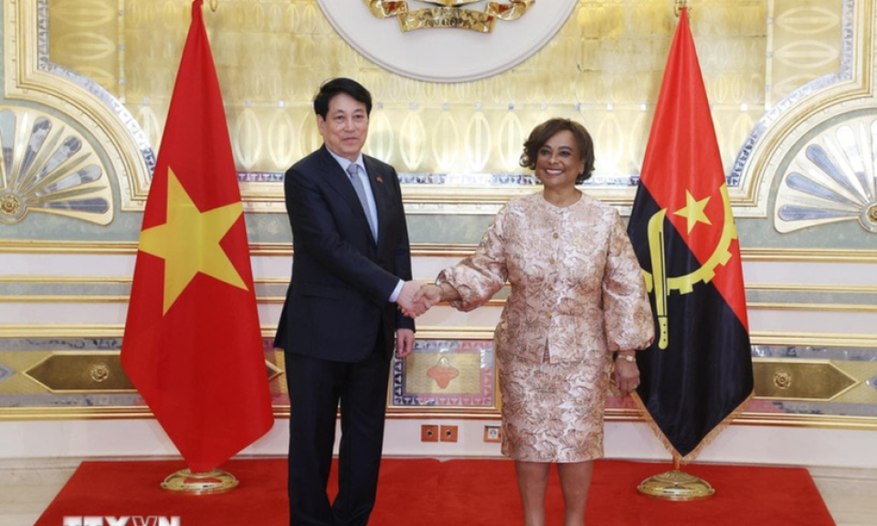 Chủ tịch nước Lương Cường hội kiến Chủ tịch Quốc hội Angola Carolina Cerqueira
