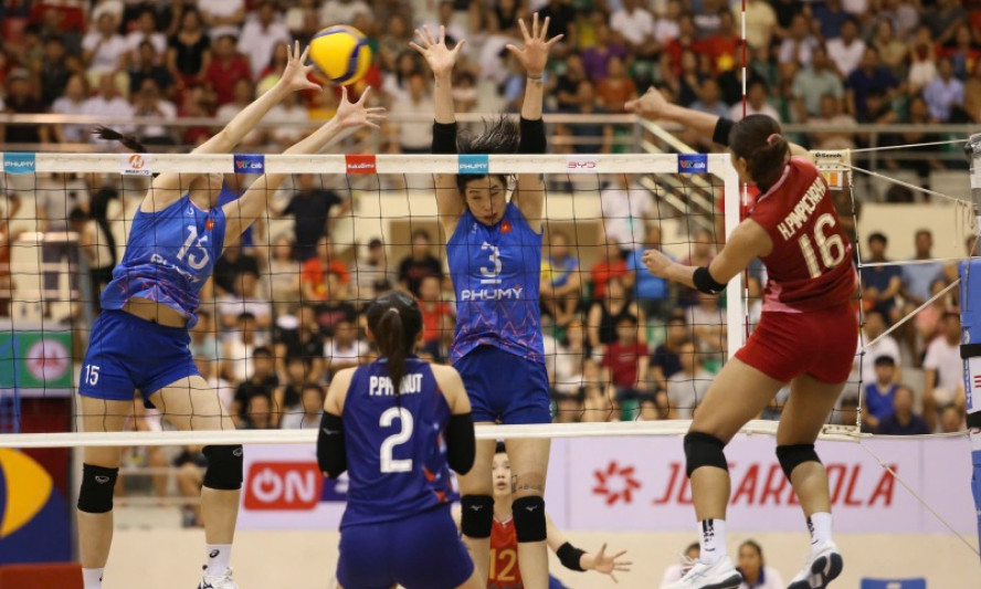 Tuyển bóng chuyền nữ Việt Nam lần đầu tiên vô địch SEA V.League