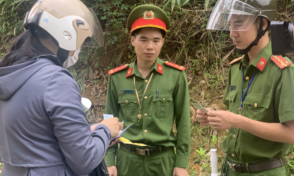 Xử lý nghiêm vi phạm ATGT ở khu vực nông thôn, miền núi