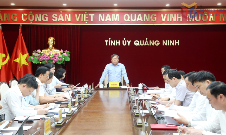 Giao ban Thường trực Tỉnh ủy