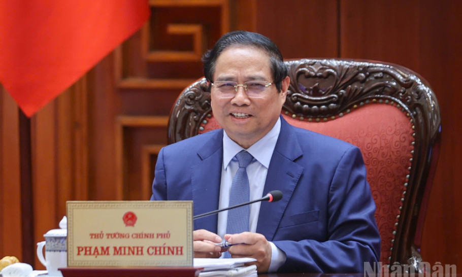 Tiếp tục hoàn thiện thể chế để phát triển các ngành công nghệ cao