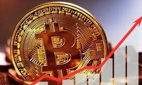Bitcoin lập kỷ lục mới nhờ kỳ vọng Fed nới lỏng tiền tệ