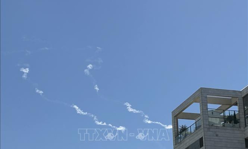 Houthi tuyên bố phóng tên lửa Palestine 2 nhằm vào sân bay Ben Gurion của Israel