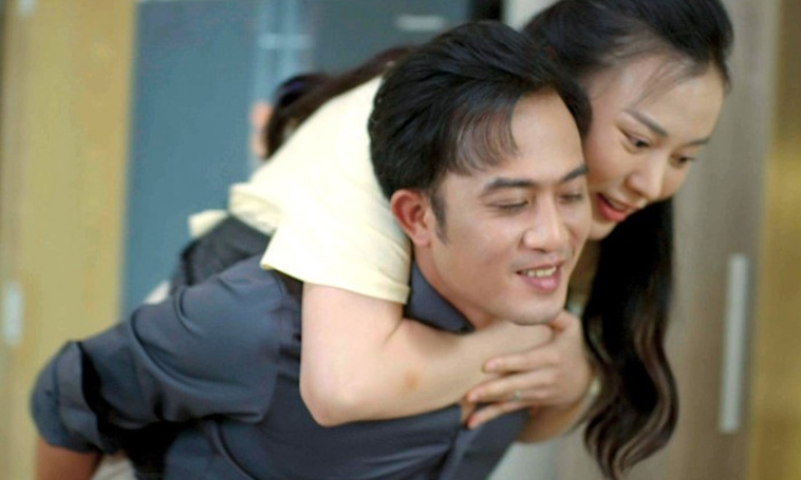 Phương Oanh, Quỳnh Kool, Việt Hoa kể chuyện phụ nữ 30 với tiền, tình và sự nghiệp