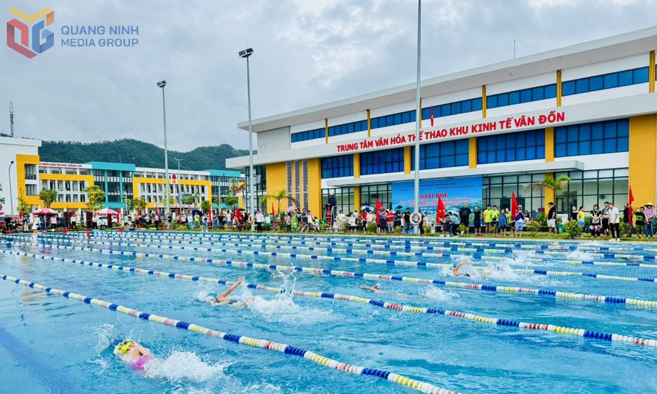 Khai mạc Giải Bơi học sinh, thanh thiếu niên, nhi đồng tỉnh Quảng Ninh 