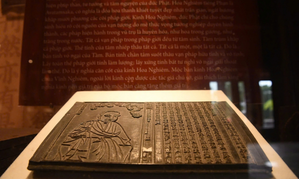Ảnh với chú thích