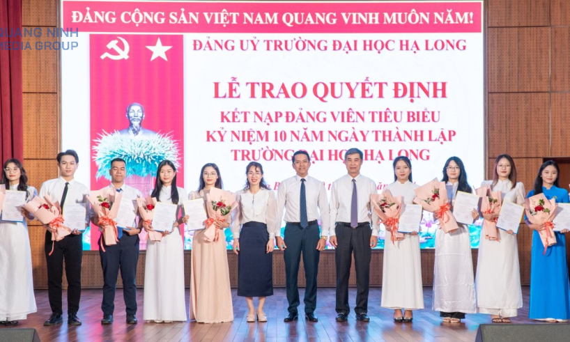 Phát huy vai trò của tổ chức Đoàn trong công tác kết nạp Đảng