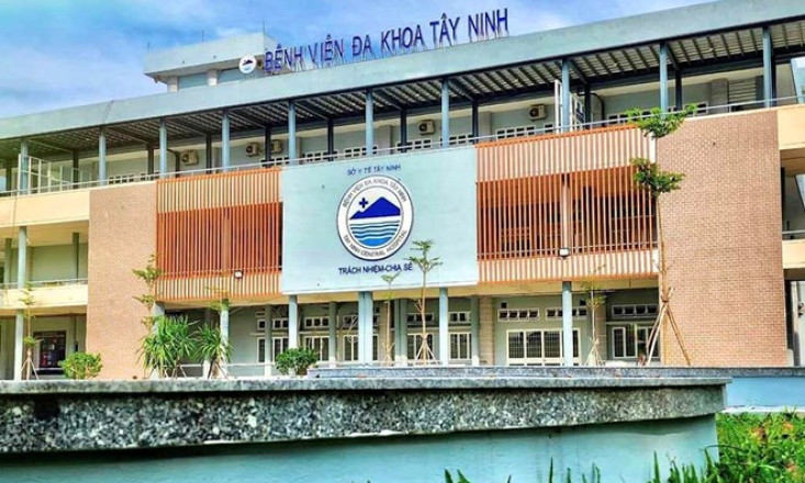 Vụ bé trai 13 tháng tuổi tử vong tại Tây Ninh, xem xét kỉ luật 2 điều dưỡng