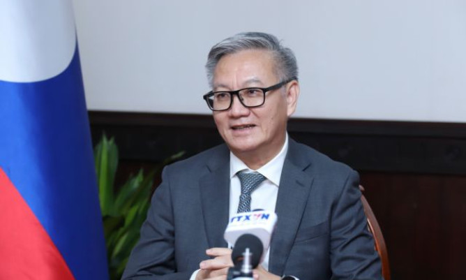 Lao foreign minister praises eight decades of development in Việt Nam