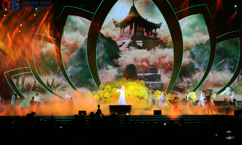 A magical night at the sacred heritage of Yen Tu
