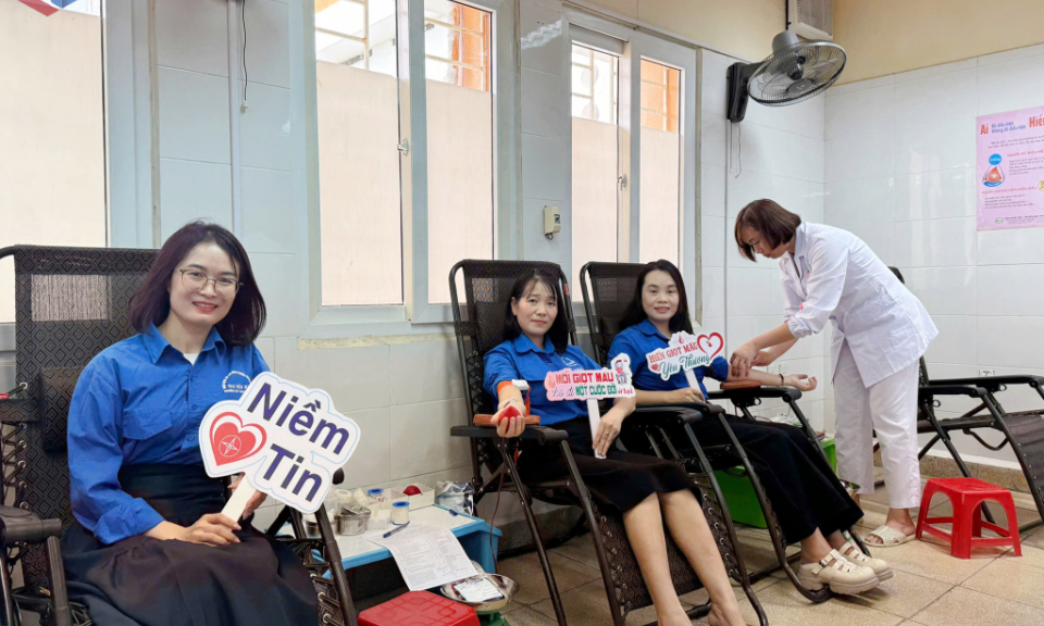 Lan tỏa nghĩa cử hiến máu