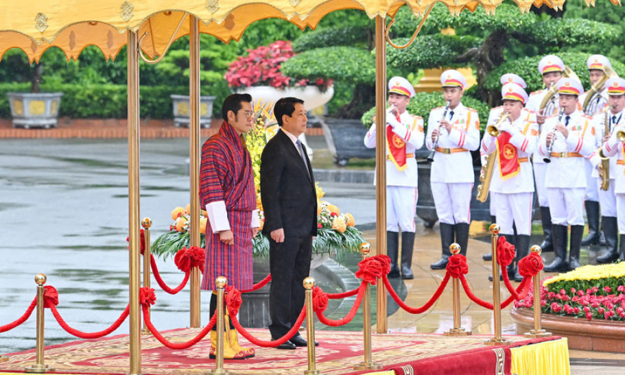 Chủ tịch nước Lương Cường chủ trì lễ đón Quốc vương Bhutan thăm cấp Nhà nước tới Việt Nam