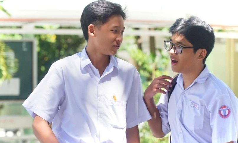 'Sốc' một thí sinh đăng ký 231 nguyện vọng: Đủ ngành, đủ trường từ Bắc vô Nam