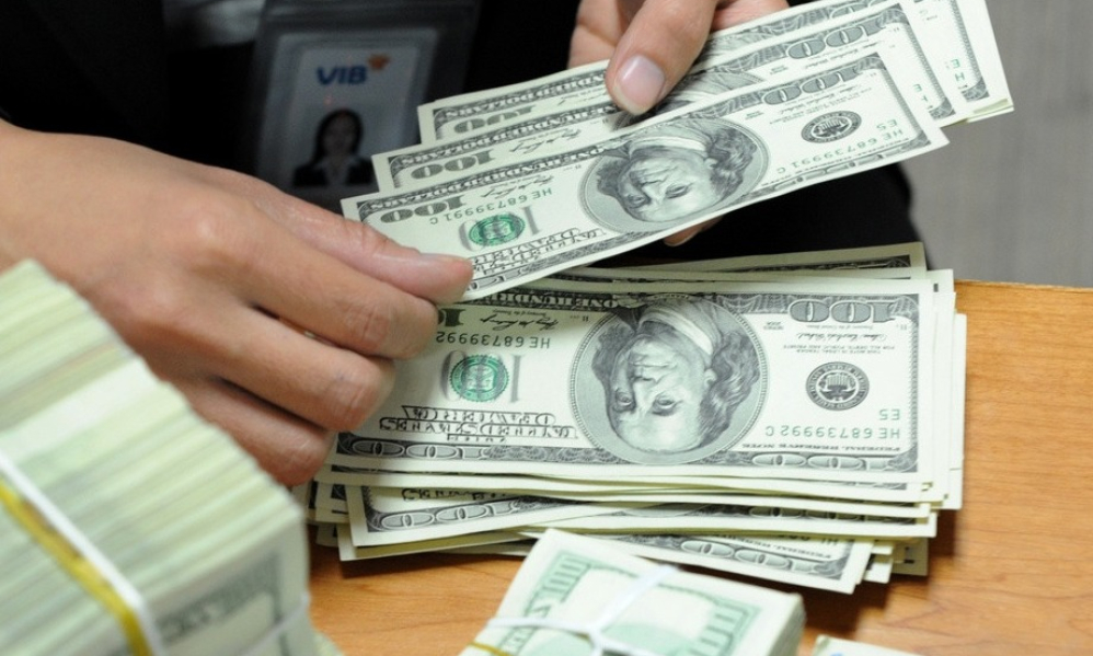 Giá USD lập kỷ lục mới