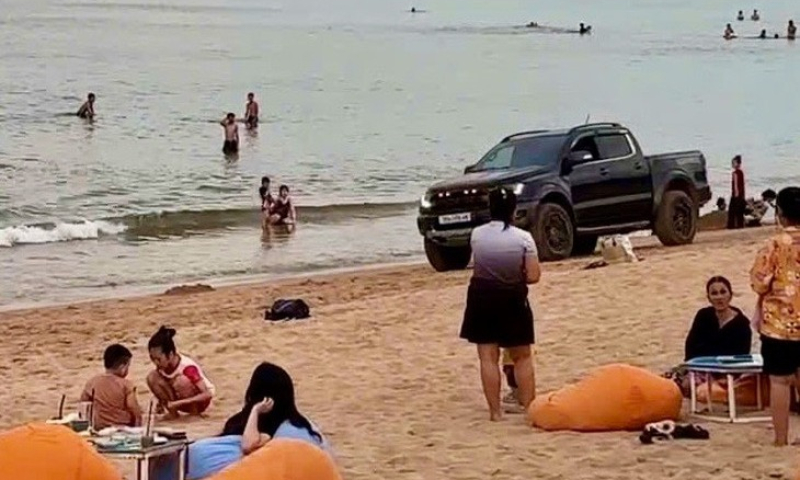 Tài xế phóng xe bán tải ở bãi biển Tuy Hòa bị xử phạt 6 tháng tù