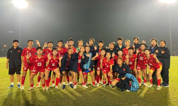 U16 nữ Việt Nam thắng đậm U16 Campuchia trận ra quân giải U16 Đông Nam Á