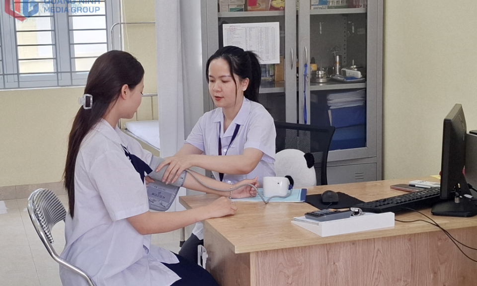Đảm bảo 100% học sinh, sinh viên tham gia BHYT trước thềm năm học mới