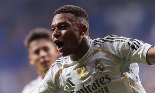 Mbappe, Vinicius lập công, Real Madrid thắng Real Oviedo 3-0