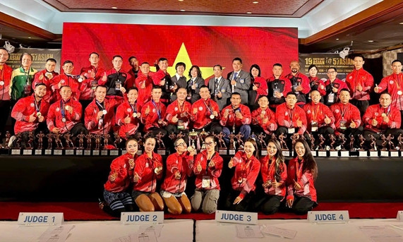 Vietnamese bodybuilders among Asia's best competitors